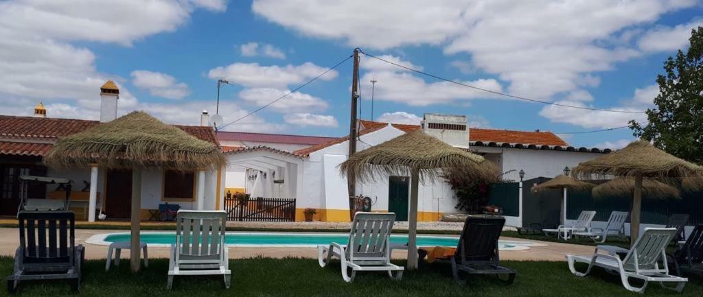 Agro-Turismo Do Roxo Guest House Ervidel Exterior photo